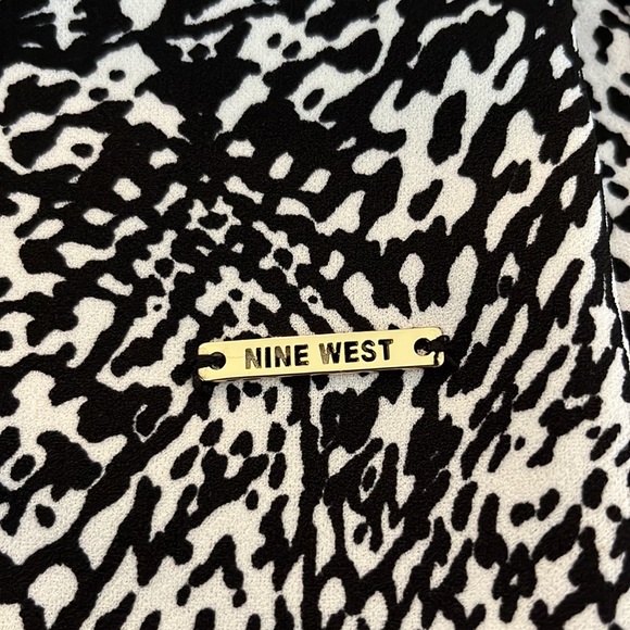 NWT Nine West Ladies Cap Padded Sleeve Open Back with Gold Chain XL - Picture 5 of 7